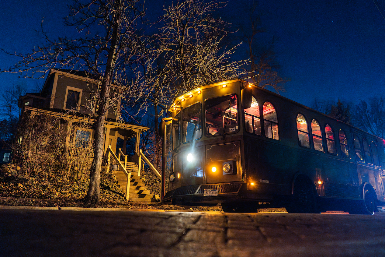 Minneapolis Trolley outside Things to do in Minneapolis